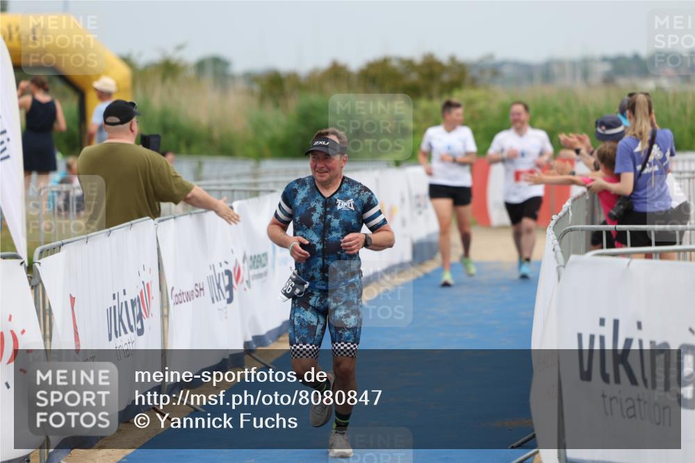 22.06.2025 - Viking Triathlon Yannick Fuchs http://msf.ph/oto/8080847 22.06.2025 17:04:47 Ziel 466, 656 meine-sportfotos.de