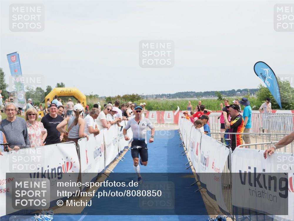 22.06.2025 - Viking Triathlon MichiJ http://msf.ph/oto/8080850 22.06.2025 14:23:30 Ziel 6 meine-sportfotos.de