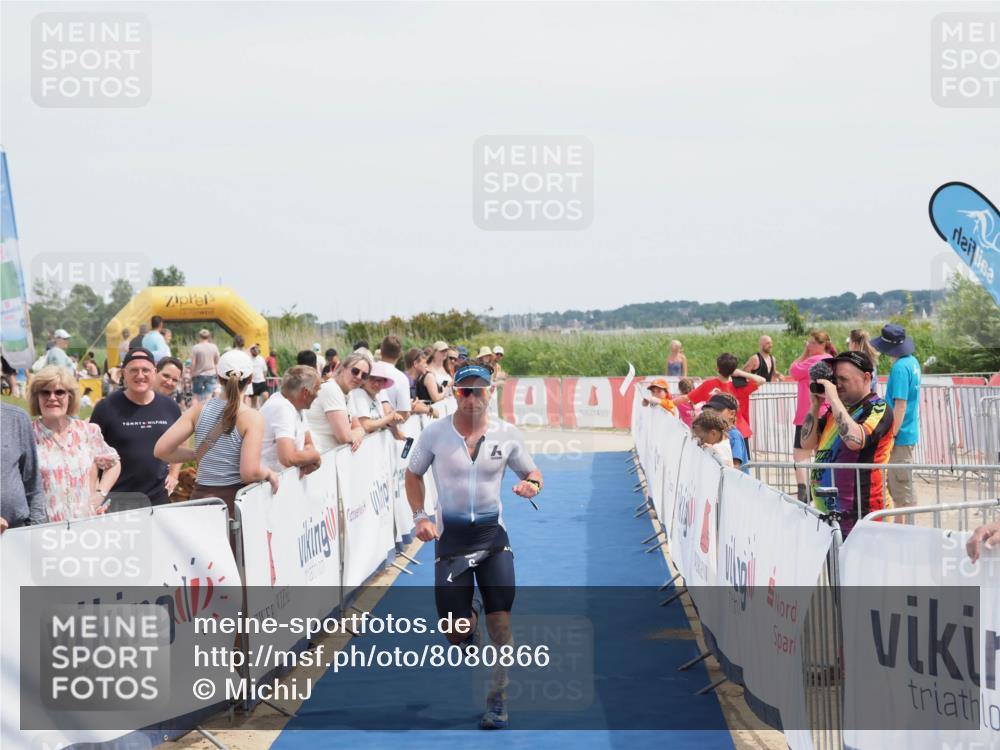22.06.2025 - Viking Triathlon MichiJ http://msf.ph/oto/8080866 22.06.2025 14:23:30 Ziel 6 meine-sportfotos.de