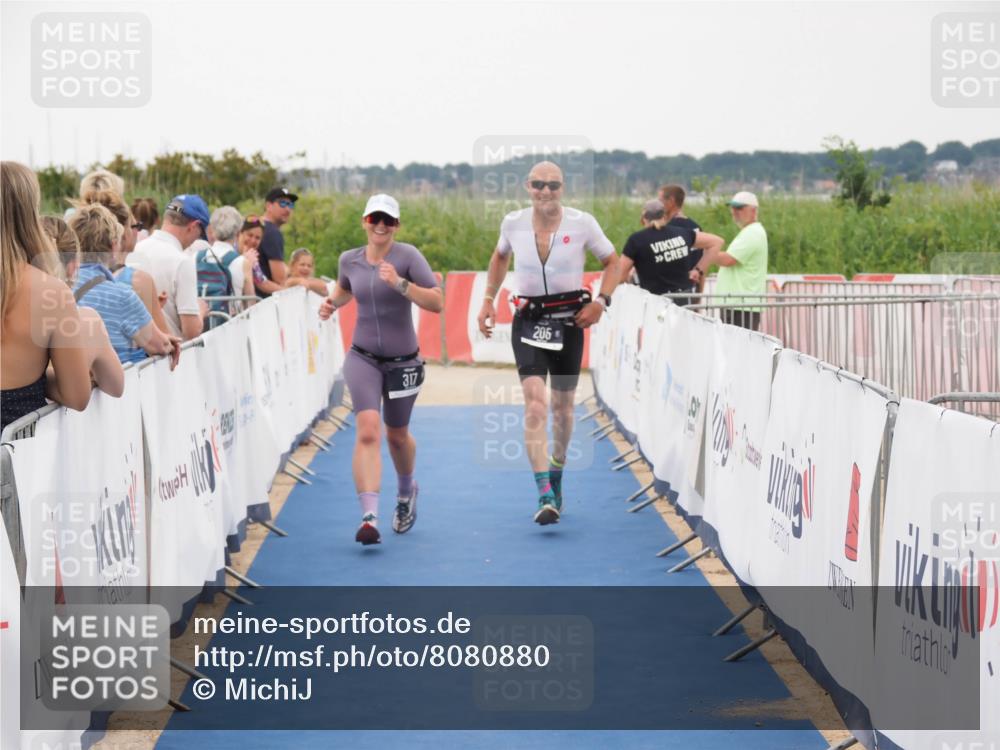 22.06.2025 - Viking Triathlon MichiJ http://msf.ph/oto/8080880 22.06.2025 15:57:53 Ziel 205, 317 meine-sportfotos.de