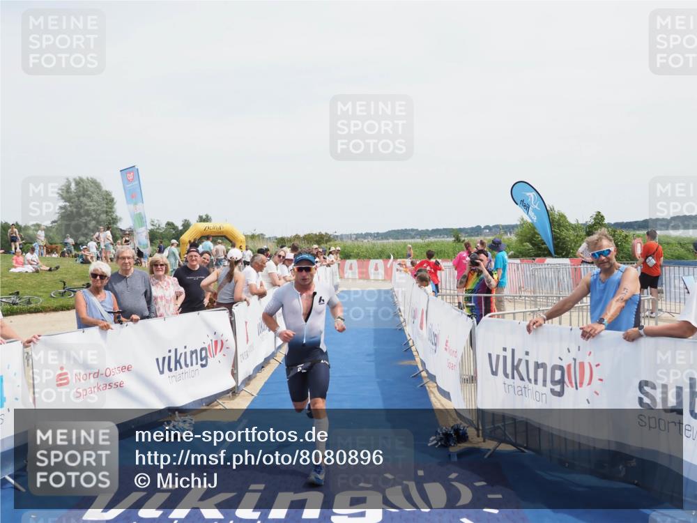 22.06.2025 - Viking Triathlon MichiJ http://msf.ph/oto/8080896 22.06.2025 14:23:31 Ziel 6 meine-sportfotos.de