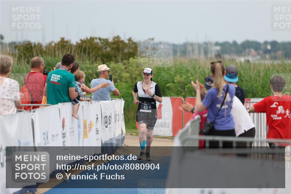 22.06.2025 - Viking Triathlon Yannick Fuchs http://msf.ph/oto/8080904 22.06.2025 17:05:39 Ziel  meine-sportfotos.de