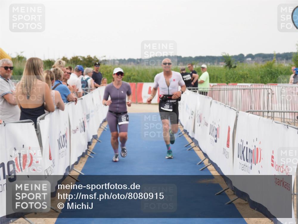 22.06.2025 - Viking Triathlon MichiJ http://msf.ph/oto/8080915 22.06.2025 15:57:54 Ziel 205, 317 meine-sportfotos.de