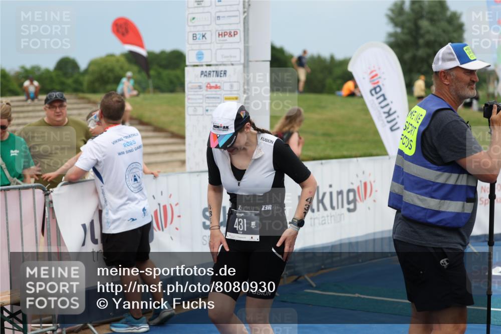 22.06.2025 - Viking Triathlon Yannick Fuchs http://msf.ph/oto/8080930 22.06.2025 17:05:47 Ziel 431 meine-sportfotos.de