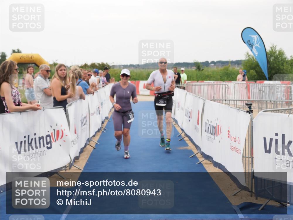 22.06.2025 - Viking Triathlon MichiJ http://msf.ph/oto/8080943 22.06.2025 15:57:55 Ziel 205, 317 meine-sportfotos.de