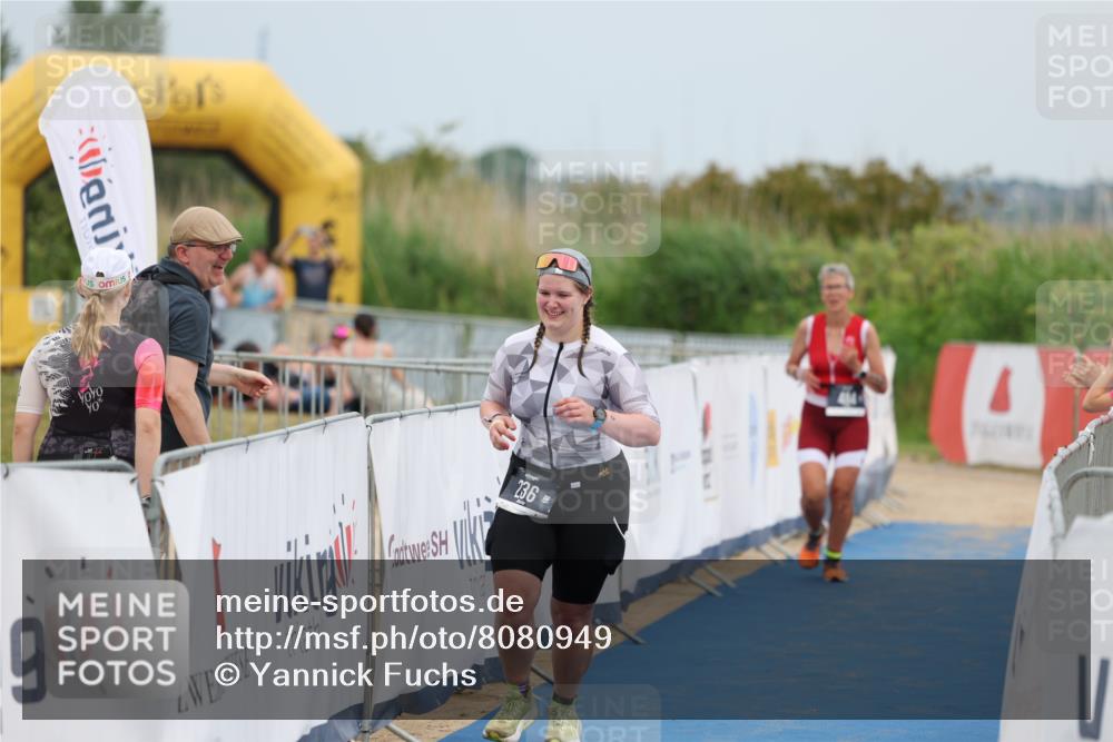 22.06.2025 - Viking Triathlon Yannick Fuchs http://msf.ph/oto/8080949 22.06.2025 17:07:20 Ziel 236 meine-sportfotos.de