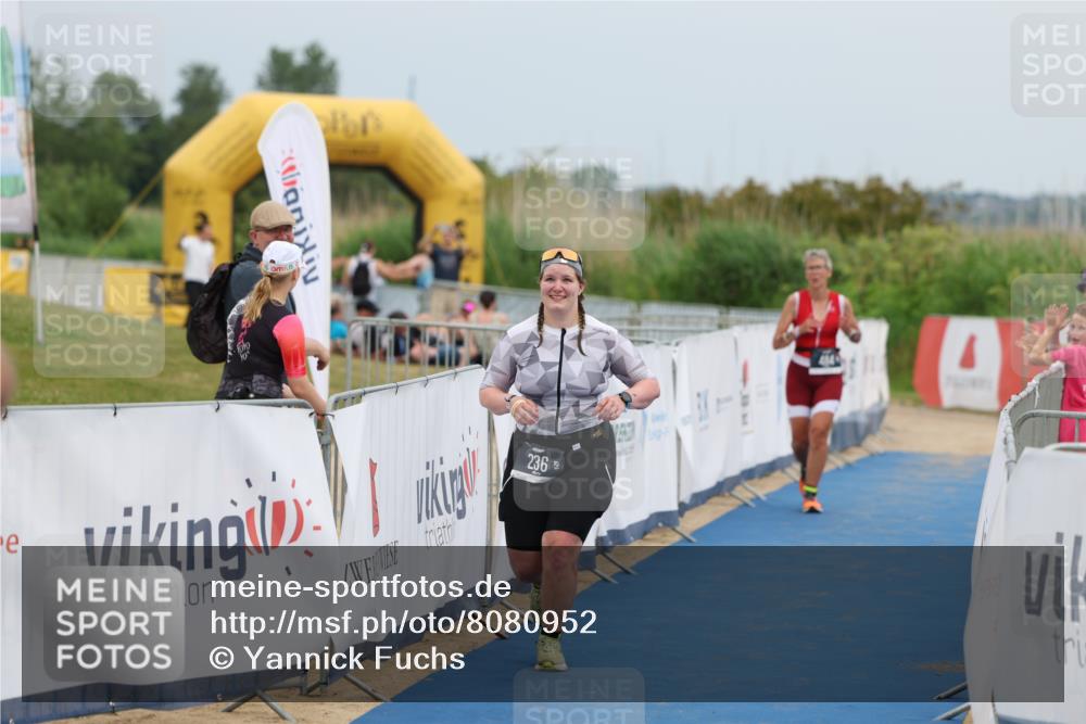 22.06.2025 - Viking Triathlon Yannick Fuchs http://msf.ph/oto/8080952 22.06.2025 17:07:21 Ziel 236, 484 meine-sportfotos.de