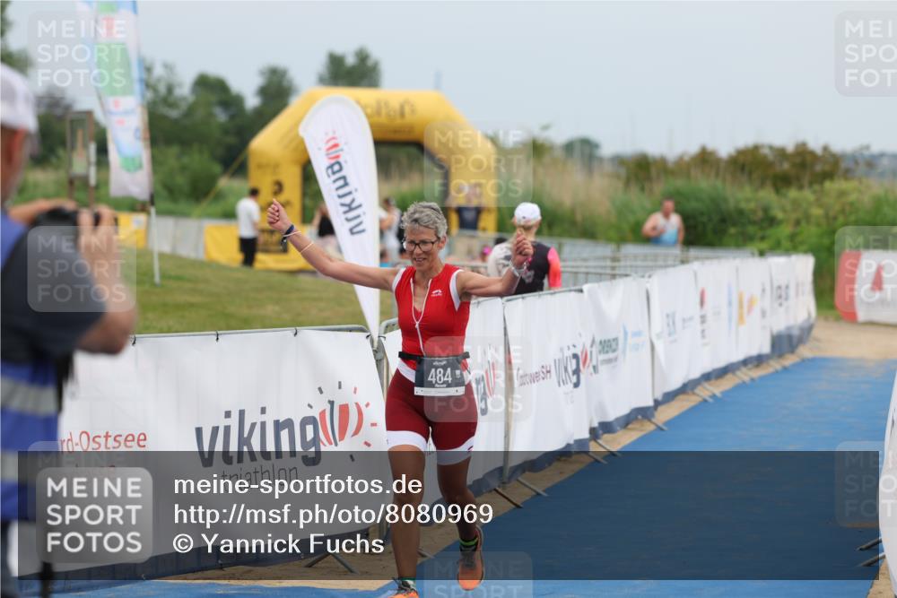 22.06.2025 - Viking Triathlon Yannick Fuchs http://msf.ph/oto/8080969 22.06.2025 17:07:25 Ziel 236, 484 meine-sportfotos.de