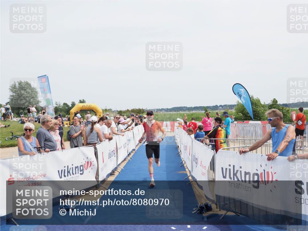 22.06.2025 - Viking Triathlon MichiJ http://msf.ph/oto/8080970 22.06.2025 14:23:50 Ziel 33 meine-sportfotos.de