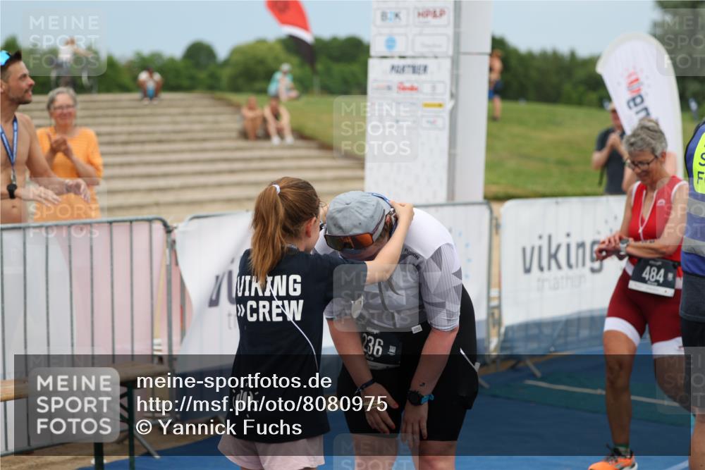 22.06.2025 - Viking Triathlon Yannick Fuchs http://msf.ph/oto/8080975 22.06.2025 17:07:28 Ziel 236, 484 meine-sportfotos.de