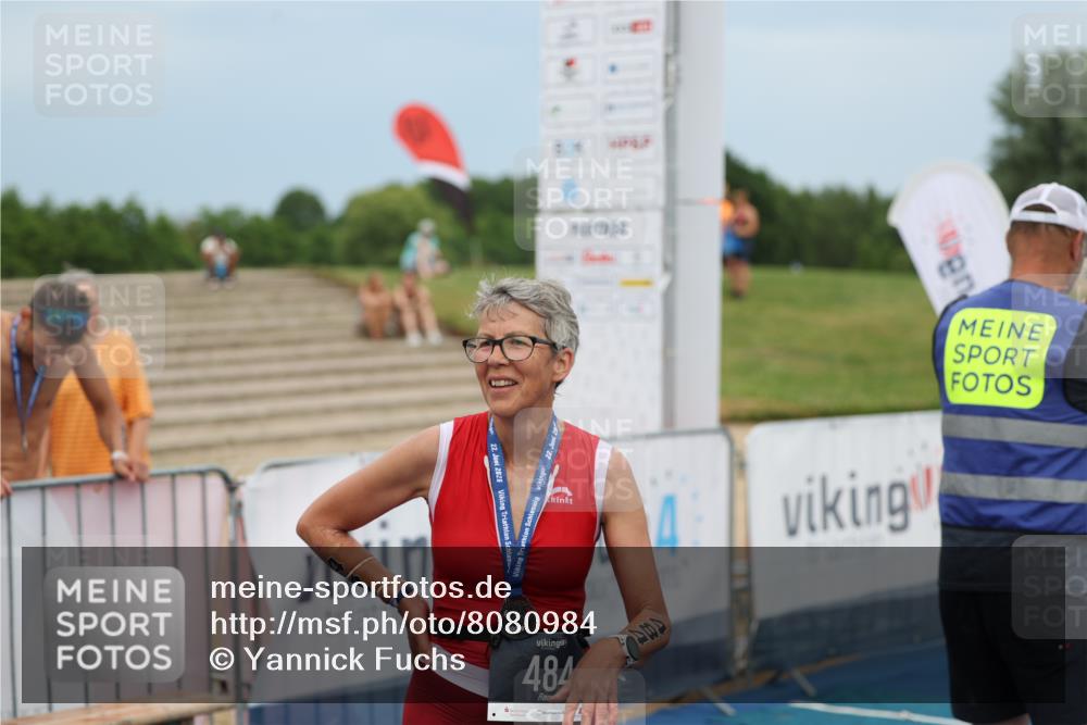 22.06.2025 - Viking Triathlon Yannick Fuchs http://msf.ph/oto/8080984 22.06.2025 17:07:36 Ziel 471 meine-sportfotos.de