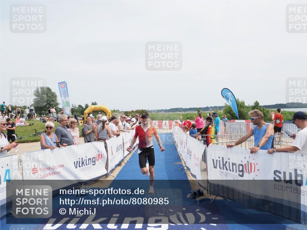 22.06.2025 - Viking Triathlon MichiJ http://msf.ph/oto/8080985 22.06.2025 14:23:51 Ziel 33 meine-sportfotos.de