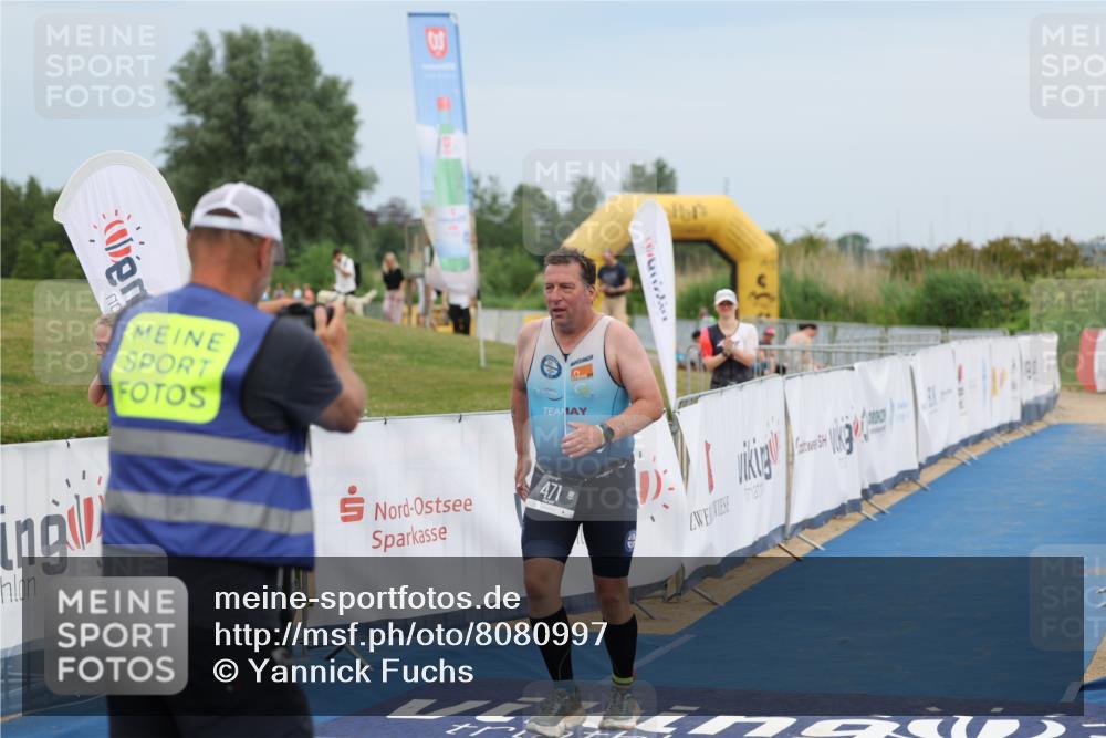 22.06.2025 - Viking Triathlon Yannick Fuchs http://msf.ph/oto/8080997 22.06.2025 17:07:41 Ziel 471 meine-sportfotos.de