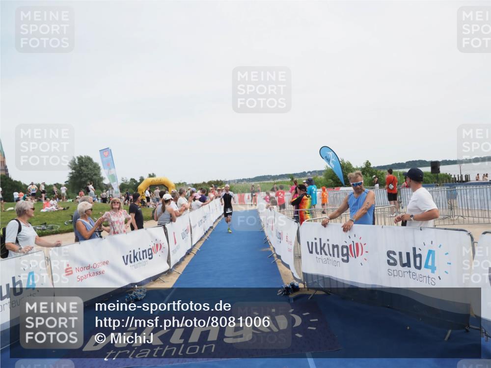 22.06.2025 - Viking Triathlon MichiJ http://msf.ph/oto/8081006 22.06.2025 14:24:57 Ziel 393 meine-sportfotos.de