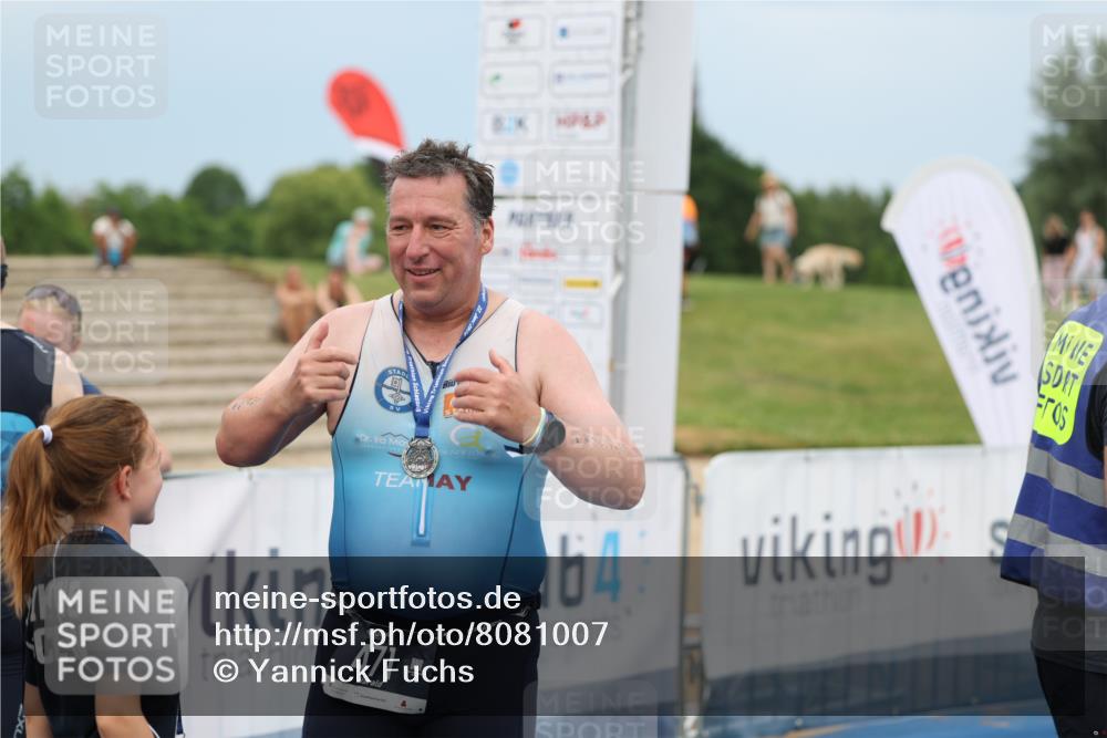 22.06.2025 - Viking Triathlon Yannick Fuchs http://msf.ph/oto/8081007 22.06.2025 17:07:48 Ziel  meine-sportfotos.de