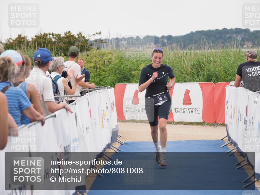 22.06.2025 - Viking Triathlon MichiJ http://msf.ph/oto/8081008 22.06.2025 15:58:27 Ziel 24 meine-sportfotos.de