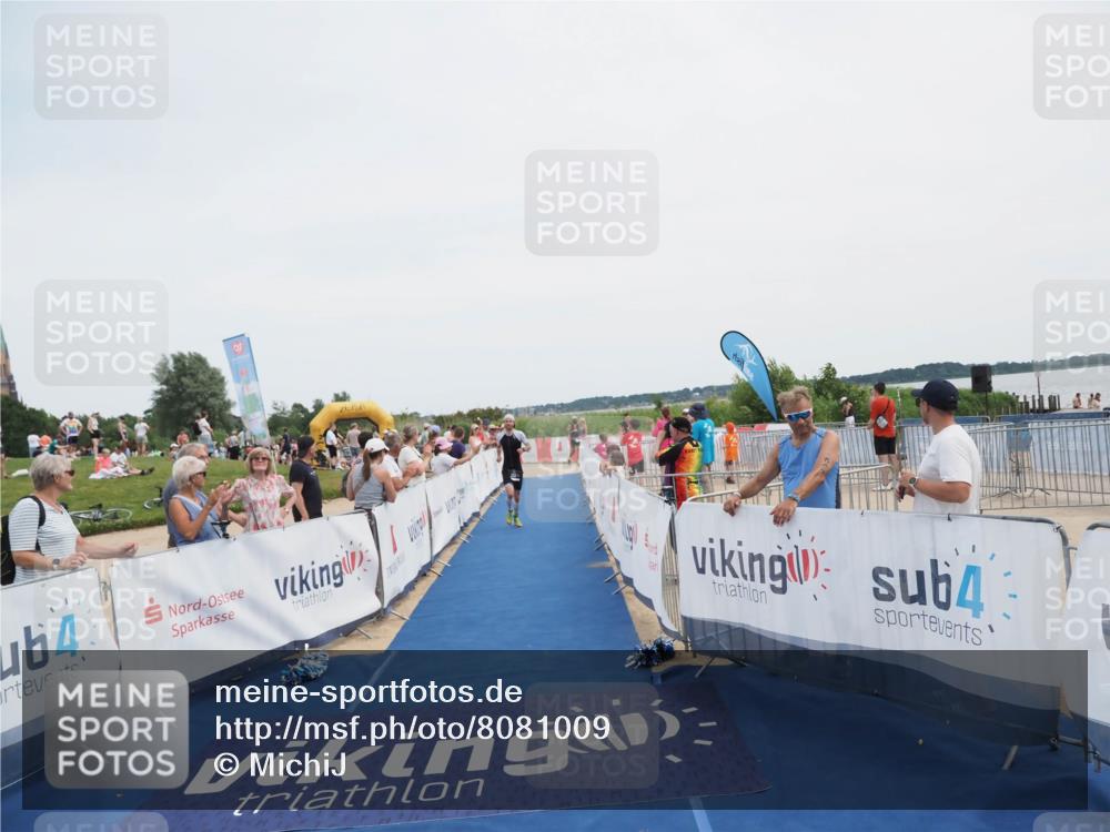 22.06.2025 - Viking Triathlon MichiJ http://msf.ph/oto/8081009 22.06.2025 14:24:57 Ziel 393 meine-sportfotos.de