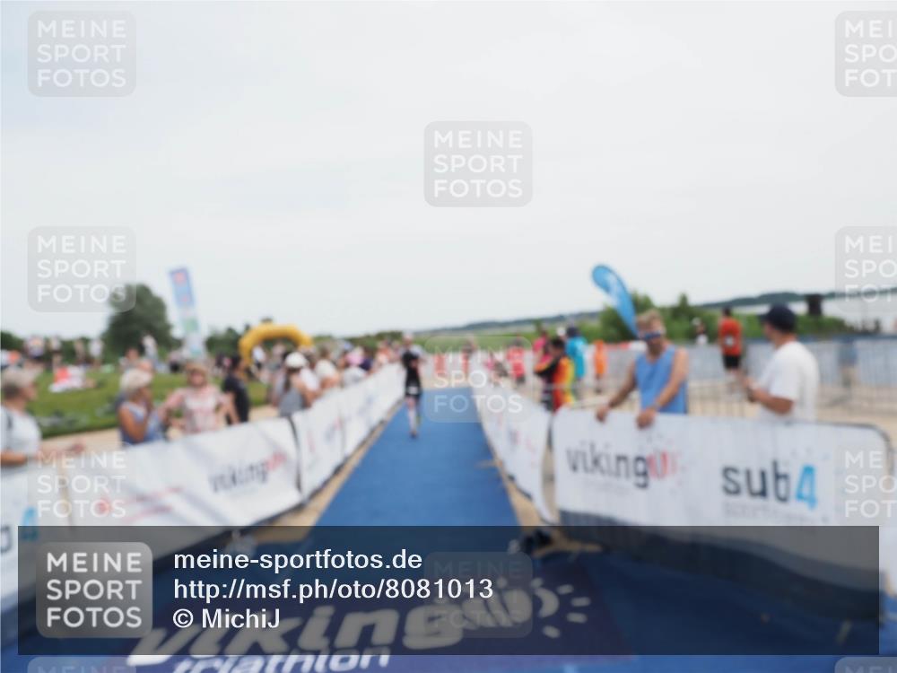 22.06.2025 - Viking Triathlon MichiJ http://msf.ph/oto/8081013 22.06.2025 14:24:57 Ziel 393 meine-sportfotos.de