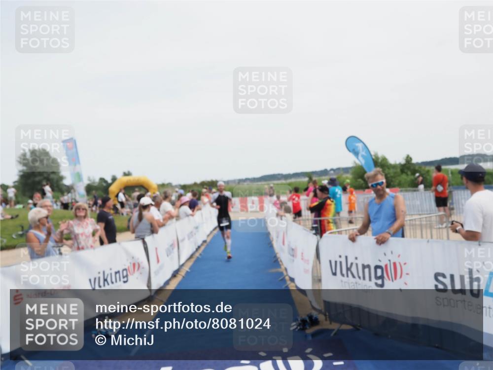 22.06.2025 - Viking Triathlon MichiJ http://msf.ph/oto/8081024 22.06.2025 14:24:58 Ziel 393 meine-sportfotos.de