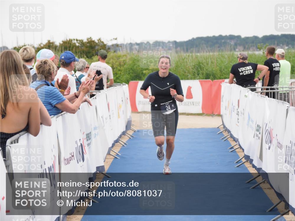 22.06.2025 - Viking Triathlon MichiJ http://msf.ph/oto/8081037 22.06.2025 15:58:28 Ziel 24 meine-sportfotos.de