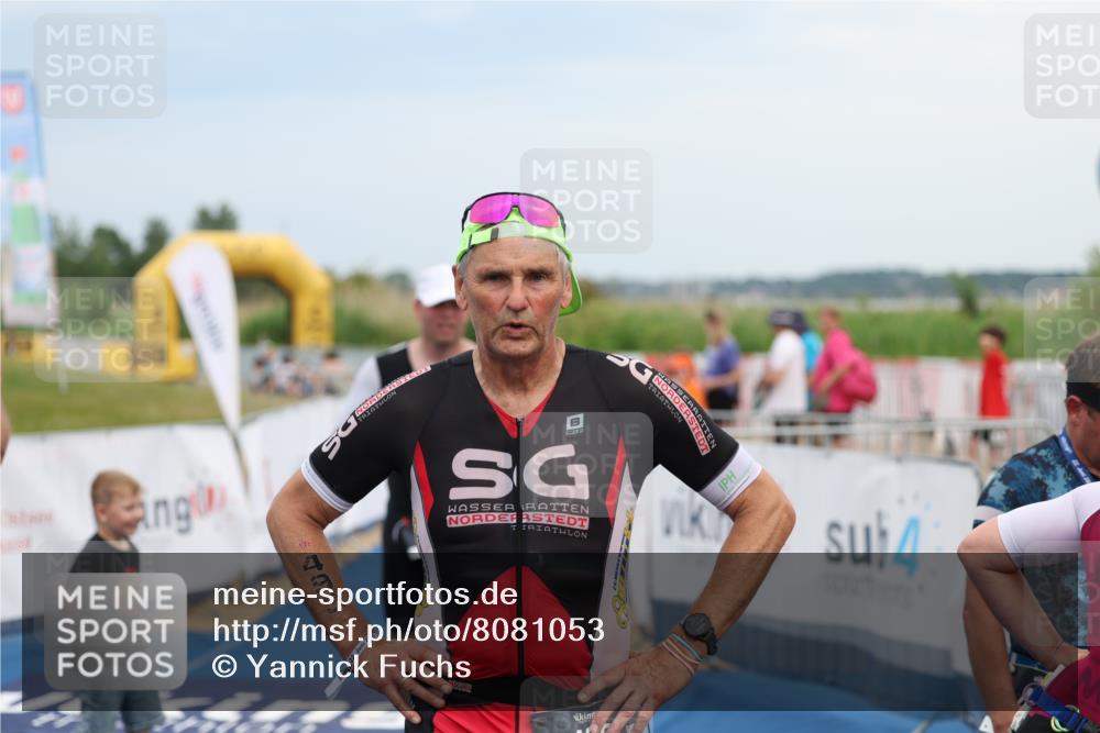 22.06.2025 - Viking Triathlon Yannick Fuchs http://msf.ph/oto/8081053 22.06.2025 17:09:50 Ziel 246 meine-sportfotos.de