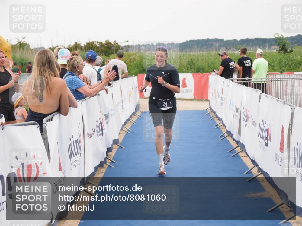 22.06.2025 - Viking Triathlon MichiJ http://msf.ph/oto/8081060 22.06.2025 15:58:29 Ziel 24 meine-sportfotos.de