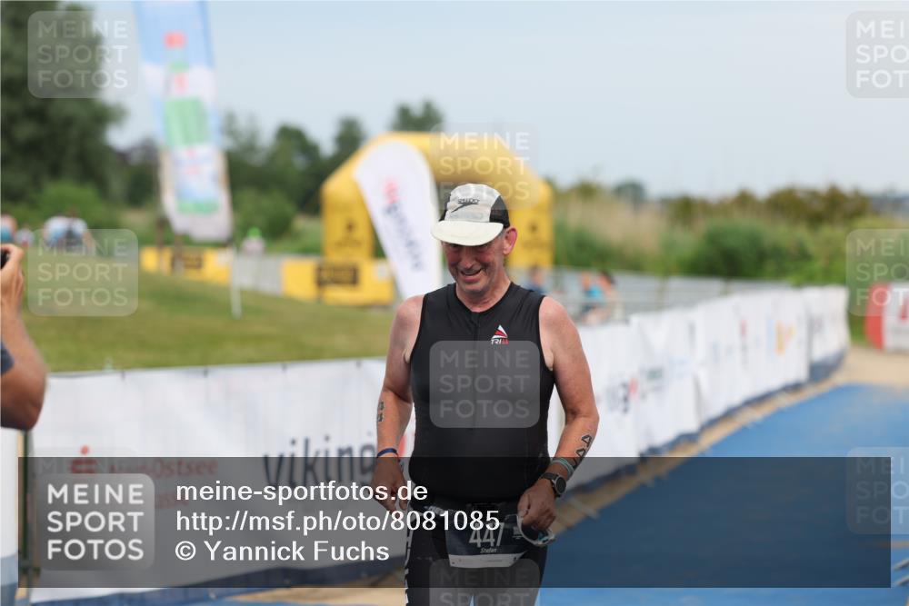 22.06.2025 - Viking Triathlon Yannick Fuchs http://msf.ph/oto/8081085 22.06.2025 17:18:06 Ziel 447 meine-sportfotos.de