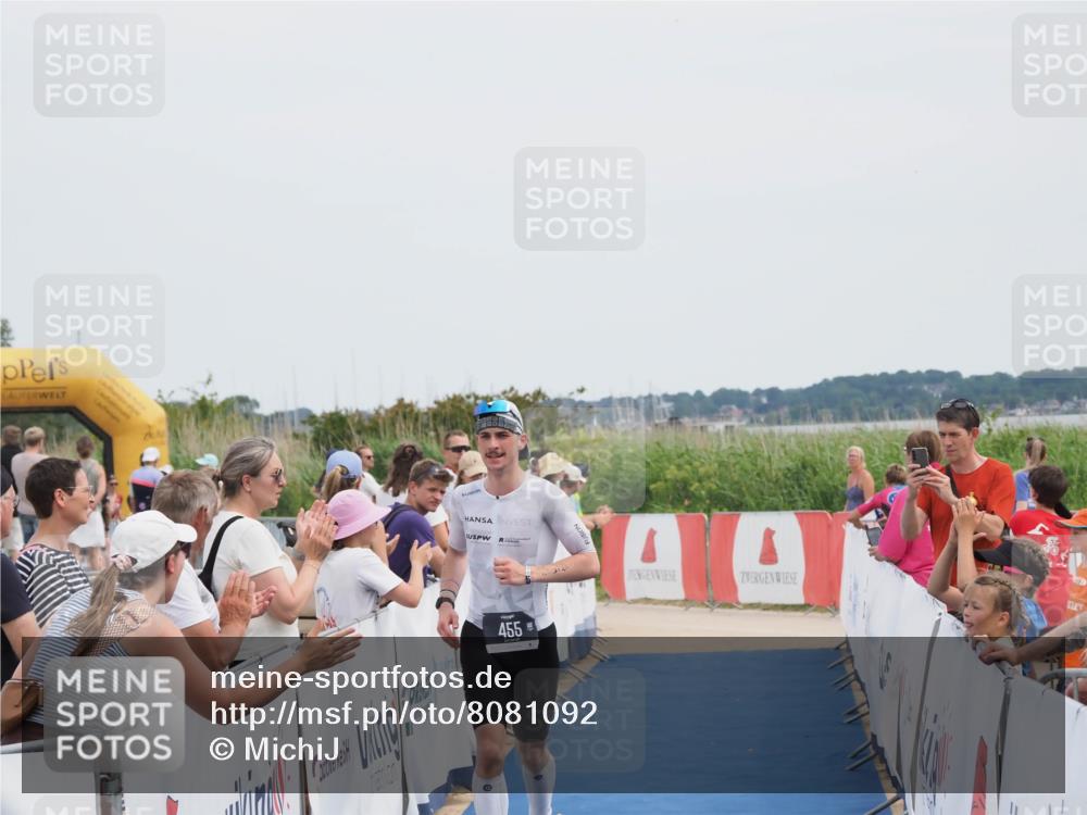 22.06.2025 - Viking Triathlon MichiJ http://msf.ph/oto/8081092 22.06.2025 14:25:48 Ziel 455 meine-sportfotos.de