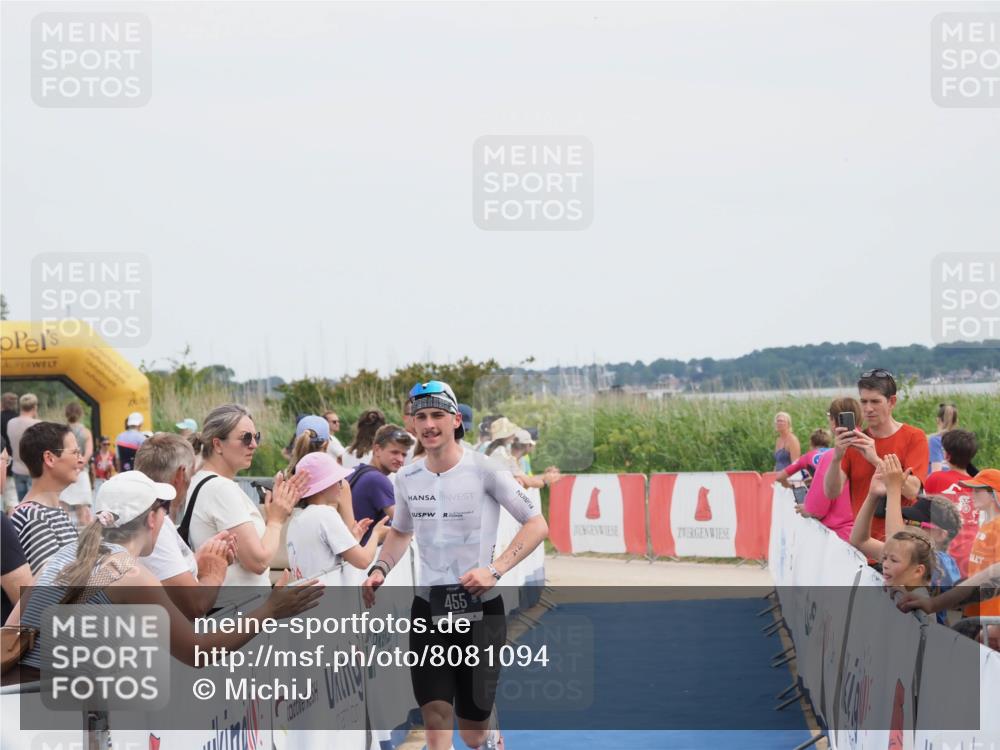 22.06.2025 - Viking Triathlon MichiJ http://msf.ph/oto/8081094 22.06.2025 14:25:48 Ziel 455 meine-sportfotos.de