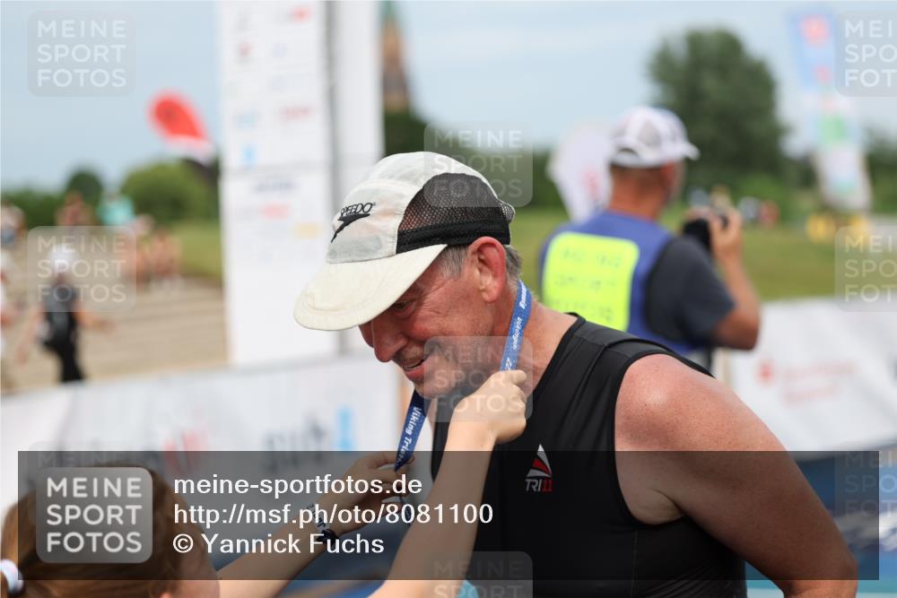22.06.2025 - Viking Triathlon Yannick Fuchs http://msf.ph/oto/8081100 22.06.2025 17:18:11 Ziel  meine-sportfotos.de