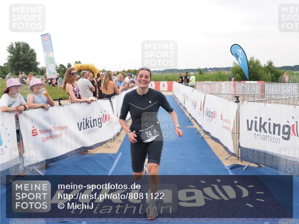 22.06.2025 - Viking Triathlon MichiJ http://msf.ph/oto/8081122 22.06.2025 15:58:31 Ziel 24 meine-sportfotos.de