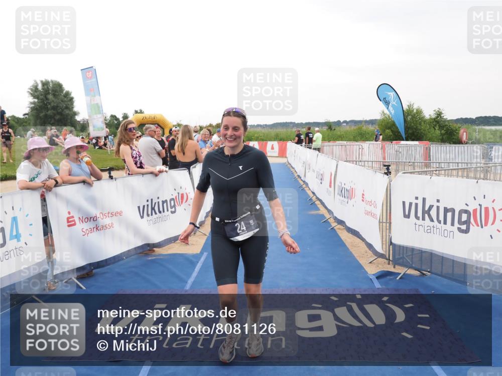 22.06.2025 - Viking Triathlon MichiJ http://msf.ph/oto/8081126 22.06.2025 15:58:31 Ziel 24 meine-sportfotos.de