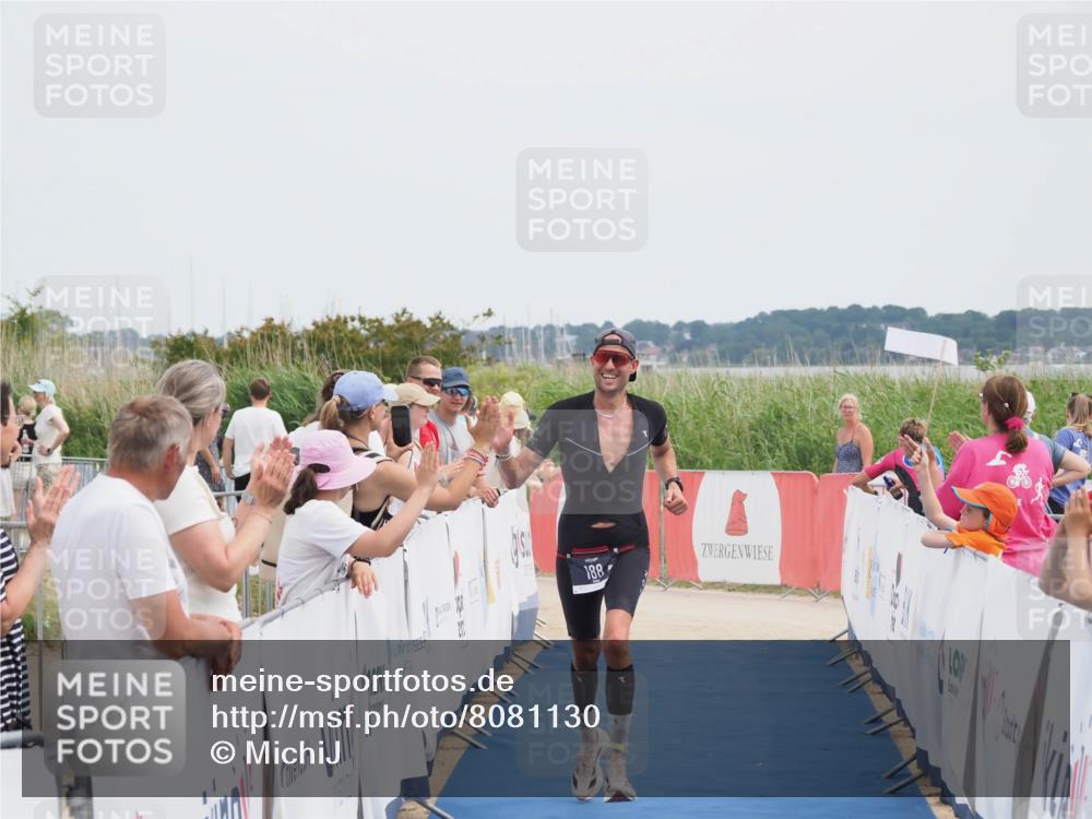 22.06.2025 - Viking Triathlon MichiJ http://msf.ph/oto/8081130 22.06.2025 14:26:02 Ziel 188 meine-sportfotos.de