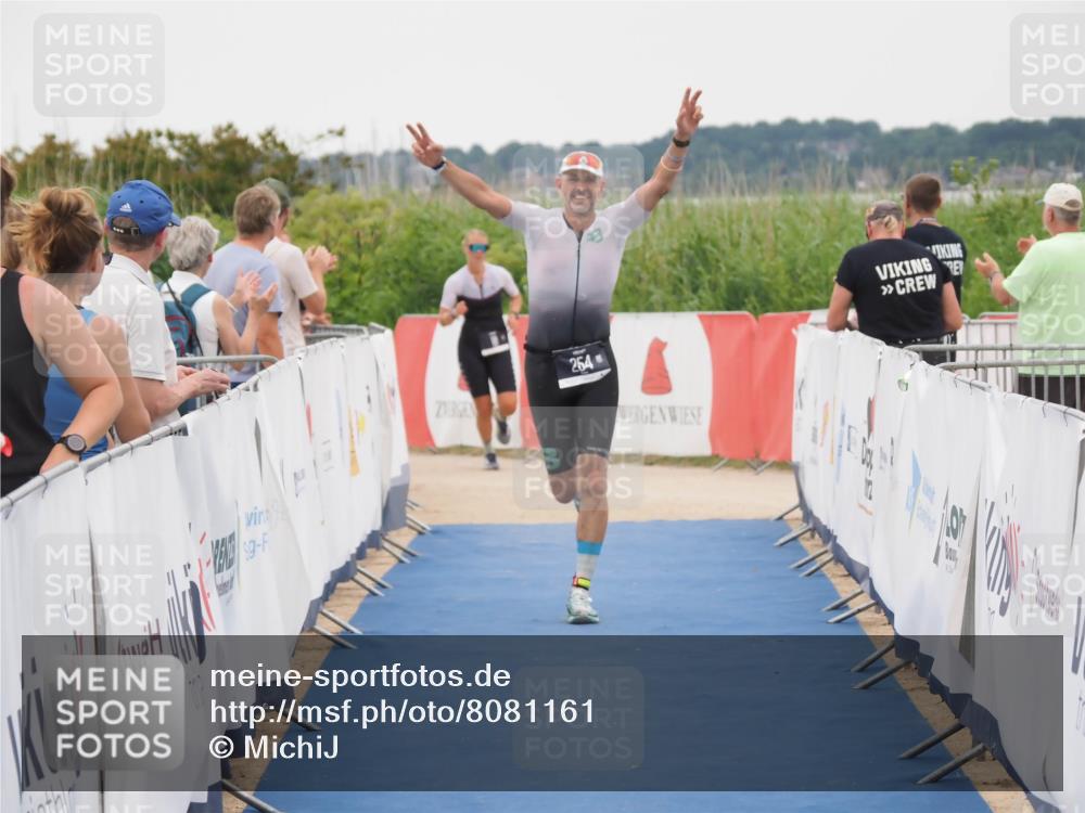 22.06.2025 - Viking Triathlon MichiJ http://msf.ph/oto/8081161 22.06.2025 15:58:41 Ziel 254 meine-sportfotos.de