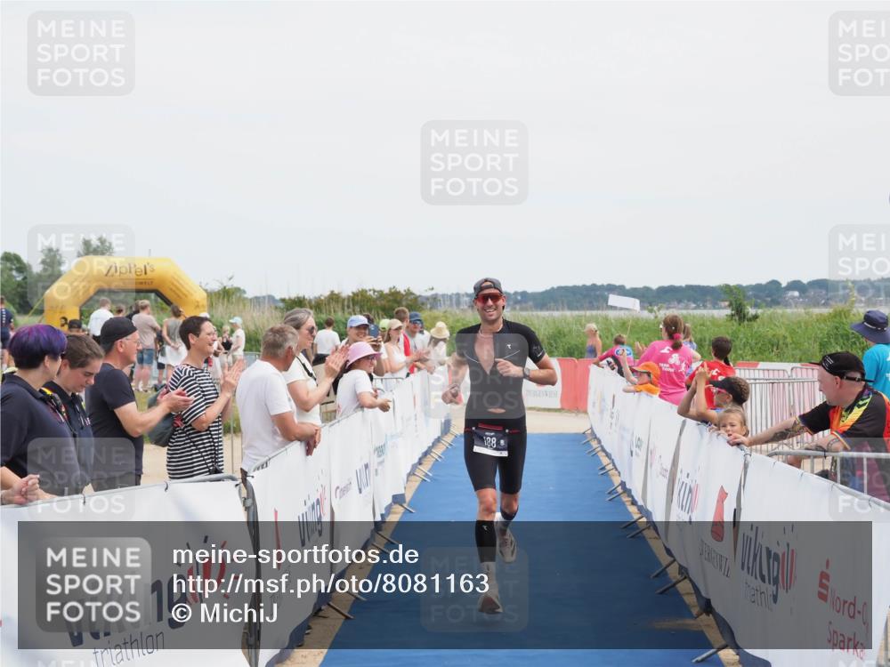 22.06.2025 - Viking Triathlon MichiJ http://msf.ph/oto/8081163 22.06.2025 14:26:03 Ziel 188 meine-sportfotos.de