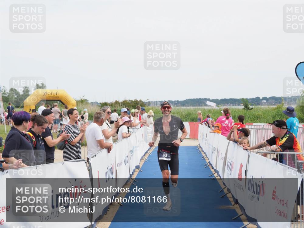 22.06.2025 - Viking Triathlon MichiJ http://msf.ph/oto/8081166 22.06.2025 14:26:03 Ziel 188 meine-sportfotos.de