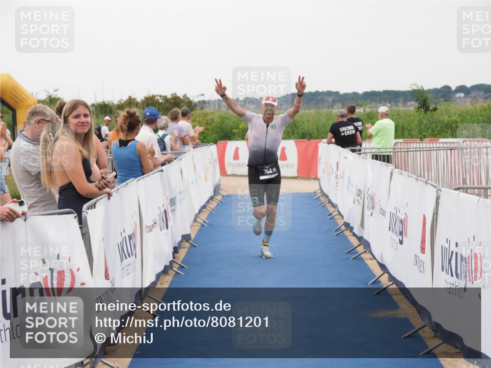 22.06.2025 - Viking Triathlon MichiJ http://msf.ph/oto/8081201 22.06.2025 15:58:42 Ziel 18, 254 meine-sportfotos.de