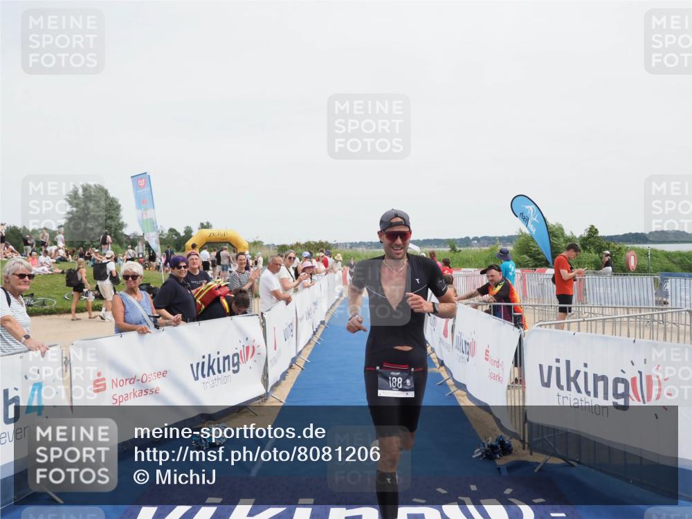22.06.2025 - Viking Triathlon MichiJ http://msf.ph/oto/8081206 22.06.2025 14:26:05 Ziel 188 meine-sportfotos.de