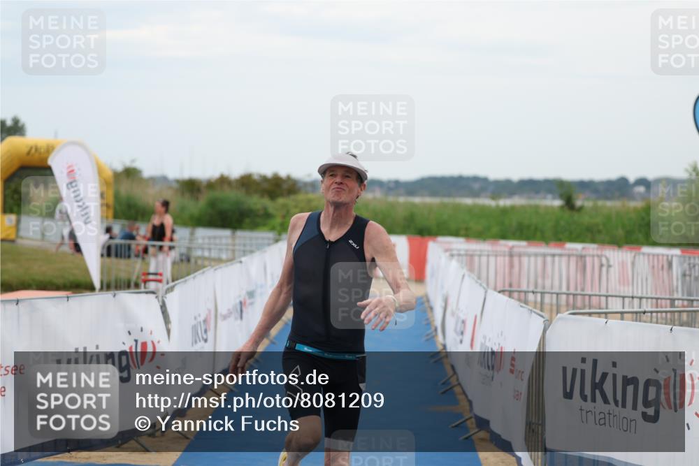 22.06.2025 - Viking Triathlon Yannick Fuchs http://msf.ph/oto/8081209 22.06.2025 17:23:49 Ziel 346 meine-sportfotos.de