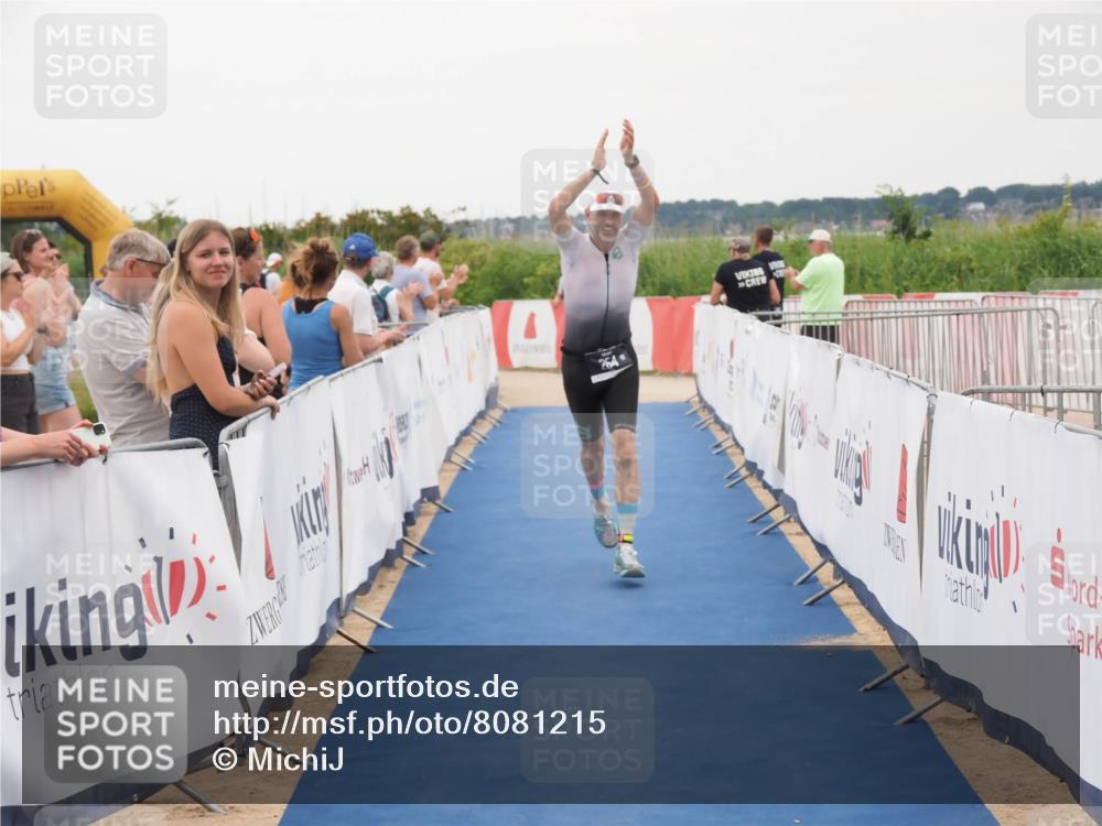 22.06.2025 - Viking Triathlon MichiJ http://msf.ph/oto/8081215 22.06.2025 15:58:43 Ziel 18, 254 meine-sportfotos.de