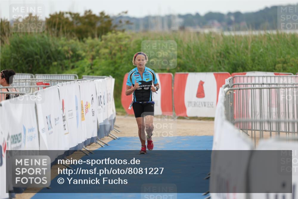 22.06.2025 - Viking Triathlon Yannick Fuchs http://msf.ph/oto/8081227 22.06.2025 17:26:44 Ziel 190 meine-sportfotos.de