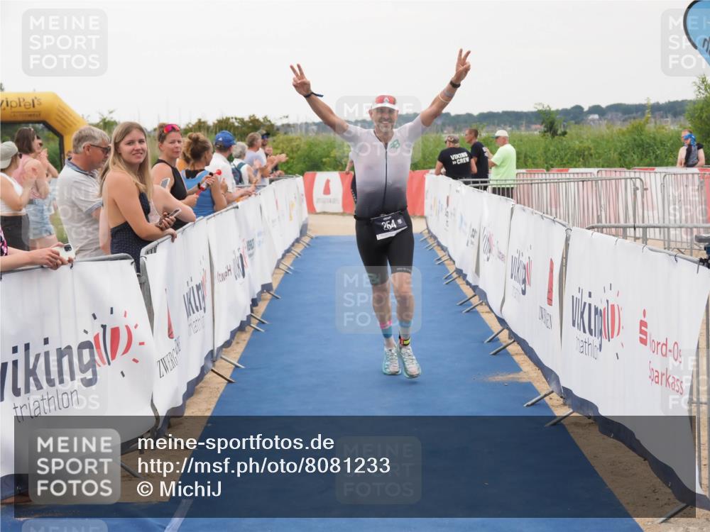 22.06.2025 - Viking Triathlon MichiJ http://msf.ph/oto/8081233 22.06.2025 15:58:43 Ziel 18, 254 meine-sportfotos.de