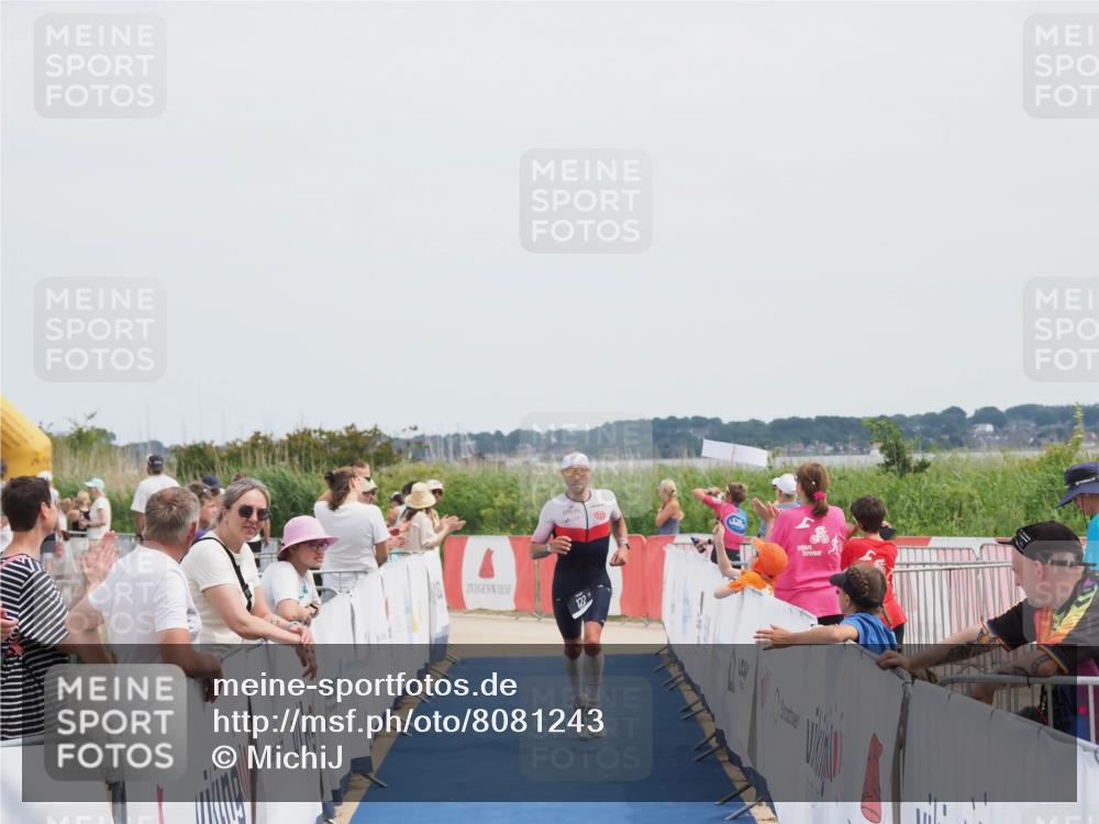 22.06.2025 - Viking Triathlon MichiJ http://msf.ph/oto/8081243 22.06.2025 14:26:21 Ziel 122 meine-sportfotos.de