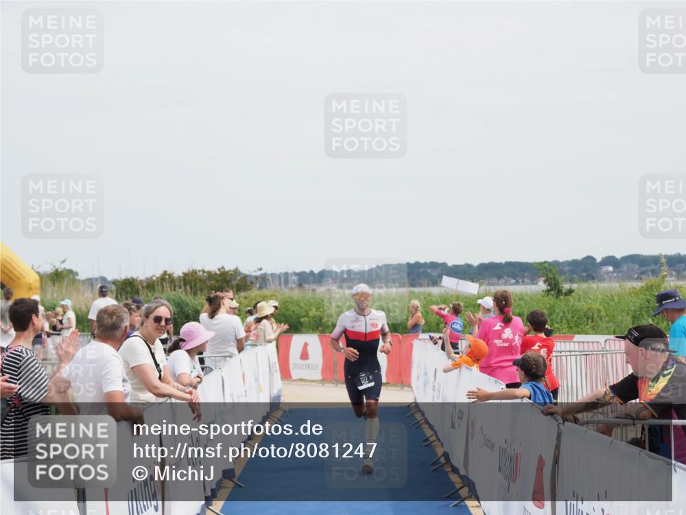 22.06.2025 - Viking Triathlon MichiJ http://msf.ph/oto/8081247 22.06.2025 14:26:21 Ziel 122 meine-sportfotos.de