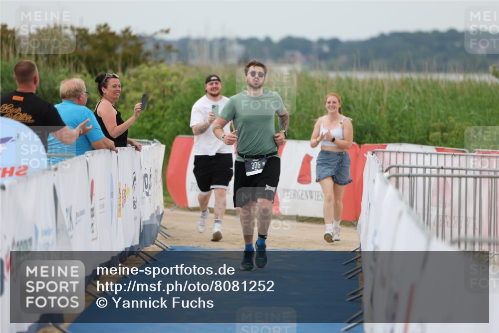 22.06.2025 - Viking Triathlon Yannick Fuchs http://msf.ph/oto/8081252 22.06.2025 17:41:49 Ziel 305 meine-sportfotos.de