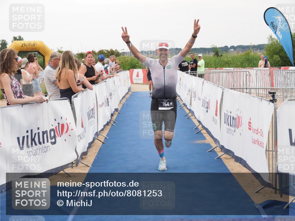 22.06.2025 - Viking Triathlon MichiJ http://msf.ph/oto/8081253 22.06.2025 15:58:44 Ziel 18, 254 meine-sportfotos.de