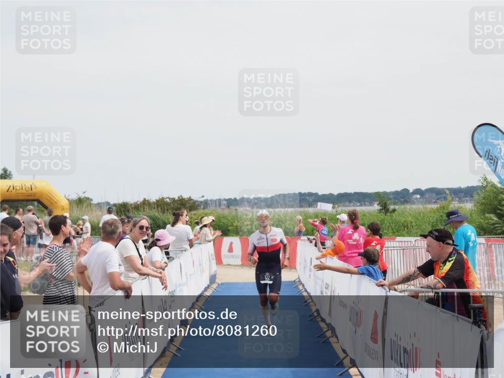 22.06.2025 - Viking Triathlon MichiJ http://msf.ph/oto/8081260 22.06.2025 14:26:21 Ziel 122 meine-sportfotos.de