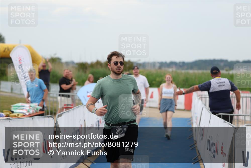 22.06.2025 - Viking Triathlon Yannick Fuchs http://msf.ph/oto/8081279 22.06.2025 17:41:54 Ziel 305 meine-sportfotos.de