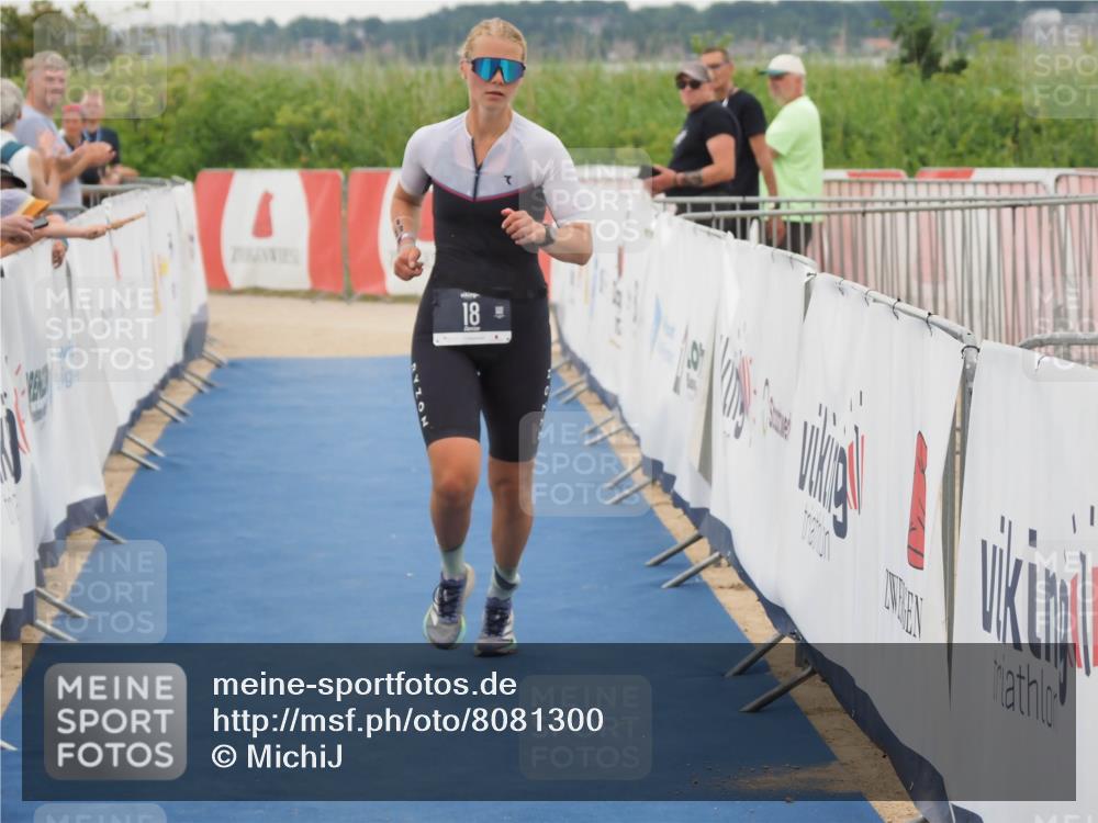 22.06.2025 - Viking Triathlon MichiJ http://msf.ph/oto/8081300 22.06.2025 15:58:47 Ziel 18, 254 meine-sportfotos.de