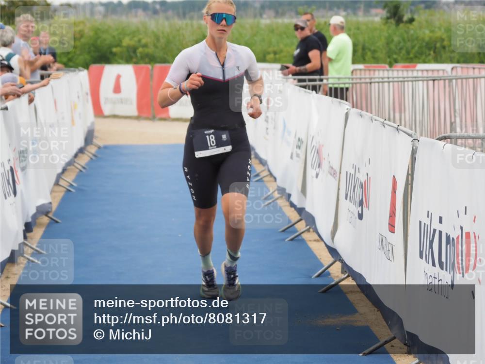 22.06.2025 - Viking Triathlon MichiJ http://msf.ph/oto/8081317 22.06.2025 15:58:47 Ziel 18, 254 meine-sportfotos.de